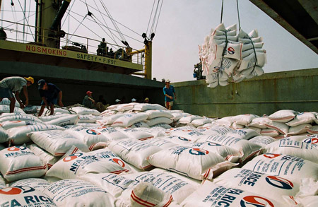 Gạo do Việt Nam sản xuất đã được xuất khẩu sang nhiều nước. 