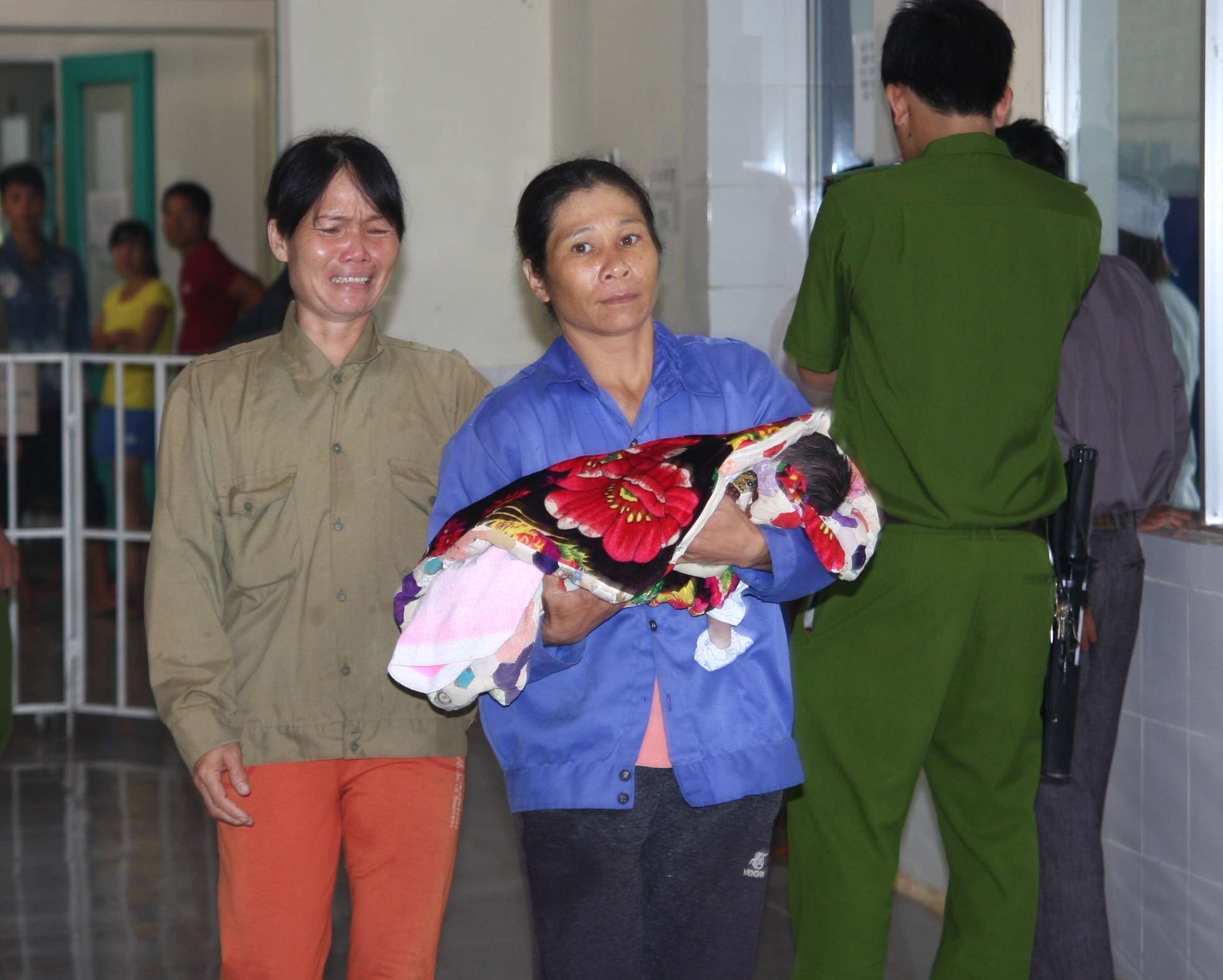 Một trong ba cháu bé bị tử vong sau khi tiêm vắc – xin tại bệnh viện Đa khoa huyện Hướng Hóa.