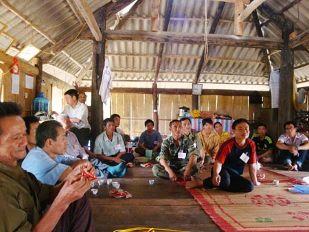 Tham vấn nông dân về Dự thảo Luật Đất đai sửa đổi tại xã Quy Hậu (Tân Lạc, Hòa Bình), do Hội Nông dân tỉnh Hòa Bình thực hiện.