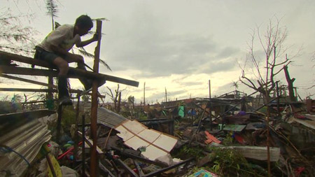  Philippines  đang đau thương sau bão Haiyan