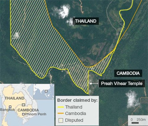 Khu vực đền Preah Vihear trên bản đồ, vùng có sọc là nơi tranh chấp biên giới giữa Thái Lan và Campuchia. Ảnh:BBC