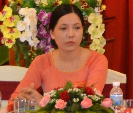 Bà Trần Hồng Ly khi còn công tác tại Ban Quản lý Khu kinh tế Trà Vinh. Ảnh: Người lao động.