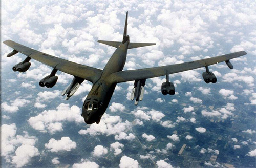 Máy bay ném bom B-52 của Mỹ. Ảnh minh họa: USAF