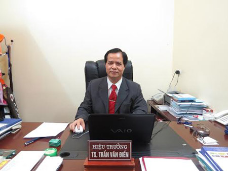 Tiến sĩ Trần Văn Điền- Hiệu trưởng Trường Đại học Nông lâm Thái Nguyên