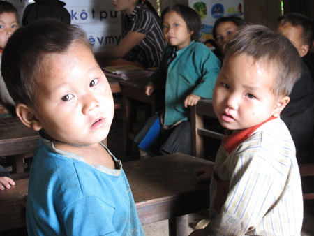 Trẻ mầm non ở Bát Xát, Lào Cai đã được cho nghỉ học tránh rét.