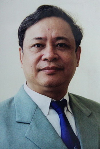 Nhà thơ Lò Ngân Sủn. 