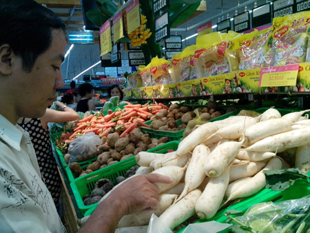 Củ cải trắng dễ trồng, ít tốn công chăm sóc nhưng hiệu quả kinh tế cao.