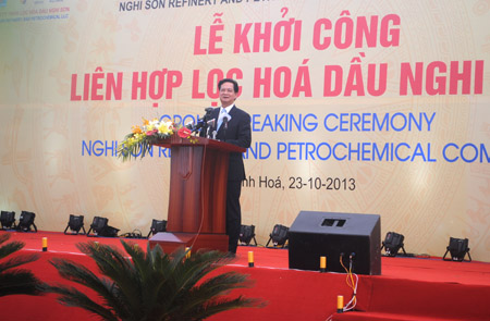 Thủ tướng Chính phủ Nguyễn Tấn Dũng phát biểu tại  lễ khởi công.