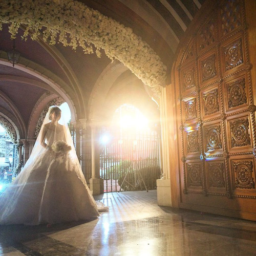 Marian Rivera lộ thêm hình ảnh trong lễ cưới hoàng gia