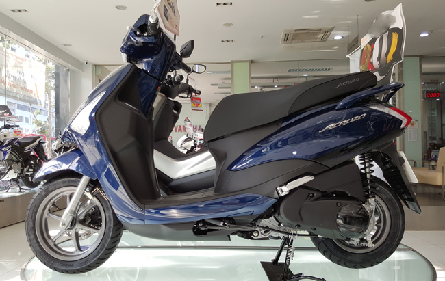 Yamaha ra mắt Acruzo  xe tay ga cho đô thị 125cc 2 phiên bản Deluxe và