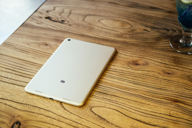 ngam tablet xiaomi mi pad 2 thiet ke dep, gia 4,5 trieu dong hinh anh 4