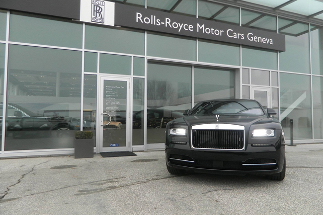 ngay ngat rolls-royce wraith carbon fiber mau den mo moi hinh anh 7