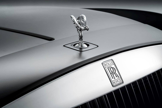 ngay ngat rolls-royce wraith carbon fiber mau den mo moi hinh anh 9