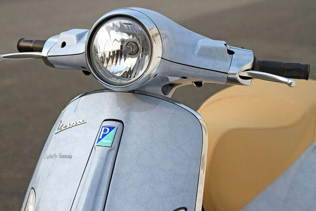 ngam vespa primavera can trung 