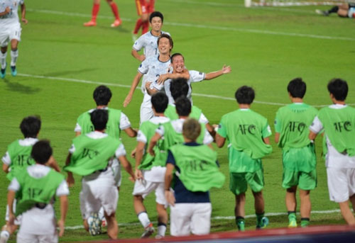 Tìm hiểu cách làm bóng đá trẻ của người Nhật