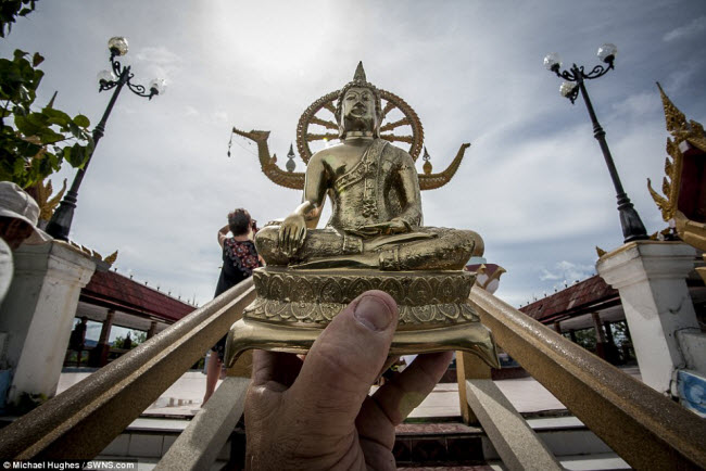 danh 17 nam “check-in” dia diem noi tieng cung do luu niem hinh anh 10