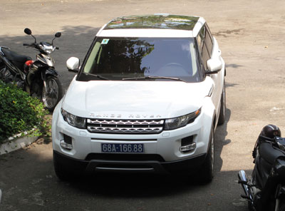 Kiên Giang xuất hiện thêm xế hộp Range Rover biển xanh “siêu đẹp”