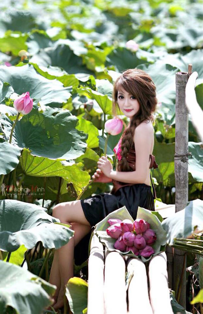 co giao tieu hoc xinh nhu bup be khien dan mang ngo ngan hinh anh 14