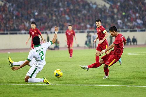 viet nam - indonesia (2-2): van may ngoanh mat hinh anh 39