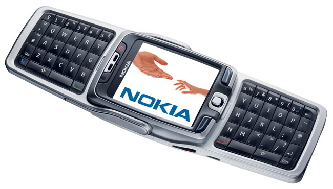 "Hoài cổ" những mẫu điện thoại bàn phím QWERTY lừng danh của Nokia