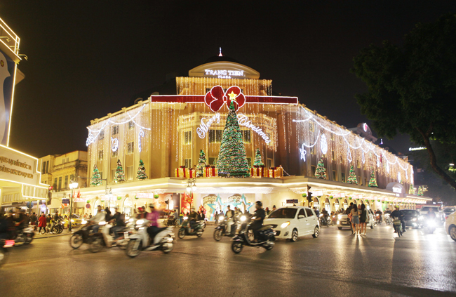 ngam nhung cay thong noel “khong lo” tai ha noi hinh anh 6