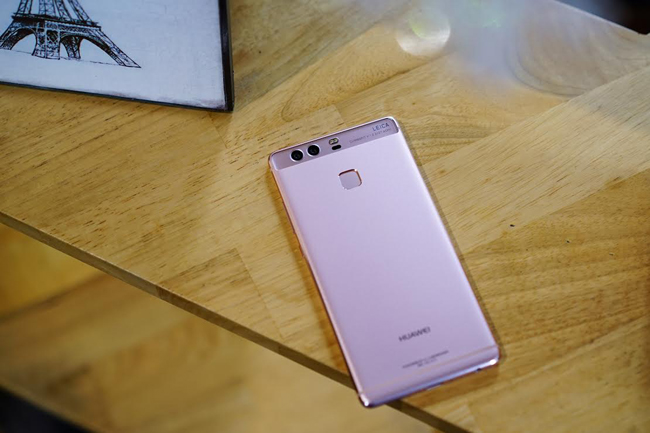 ngam huawei p9 mau vang hong moi ra mat hinh anh 1