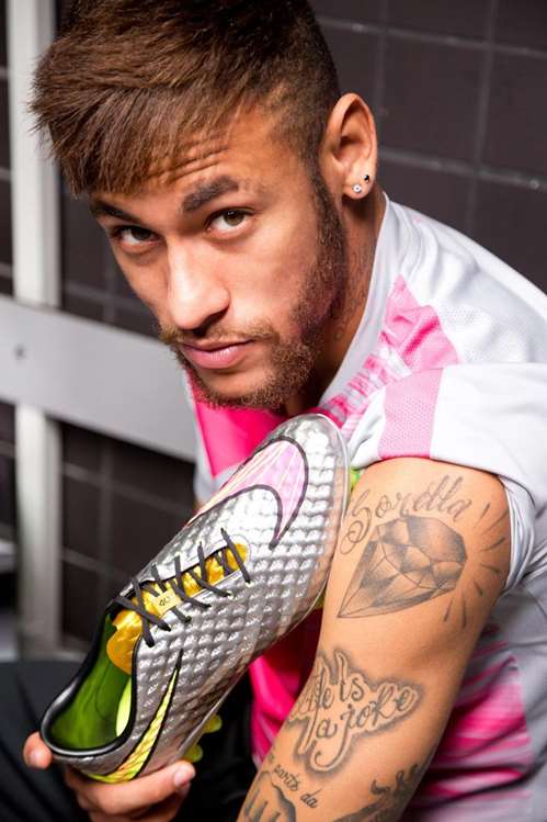 Hé lộ bí mật đằng sau những hình xăm thú vị của Neymar