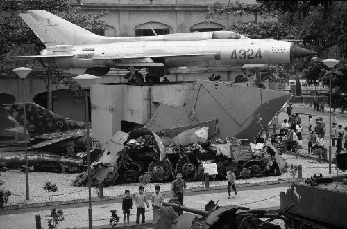 F4 Con Ma Chịu Thua Én Bạc Mig-21