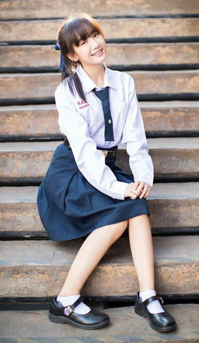 Đồng Phục Học Sinh Nhật Bản Váy Xếp Ly Cạp Cao Màu Trơn Cho Nữ Bộ Đồ JK Dài  Quần Áo Nữ Học Sinh Trung Học Màu Xám Đen  Lazadavn