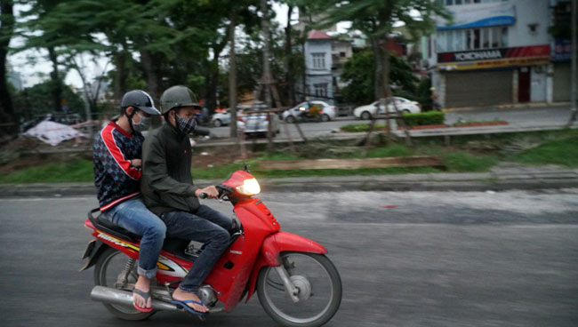 chua ra duong, nhin anh nguoi ha noi ao am co ro du biet dong da ve hinh anh 12