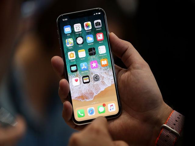 iPhone X - Siêu phẩm hay kết quả của ý tưởng chắp vá rời rạc?