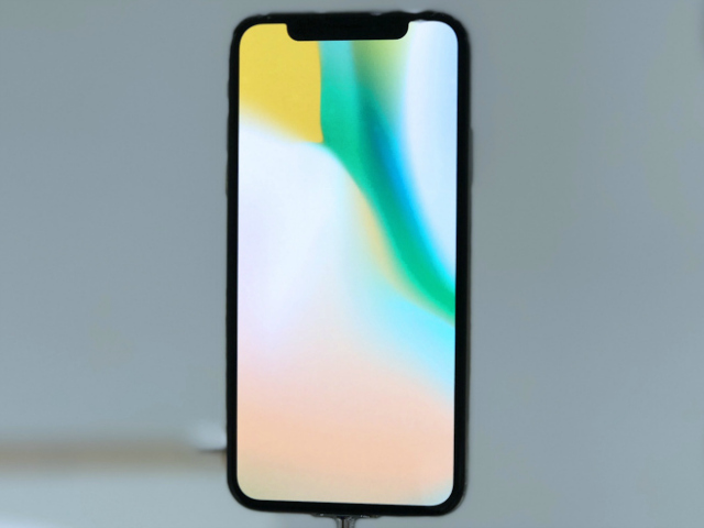 Đã có đáp án thời lượng pin iPhone X sau 1 ngày sử dụng