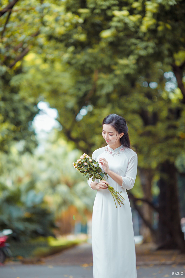 chi mim cuoi, co giao day toan cung khien bao nguoi ngan ngo hinh anh 8