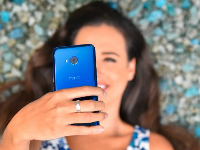 HTC U11 Life chính thức “trình làng”