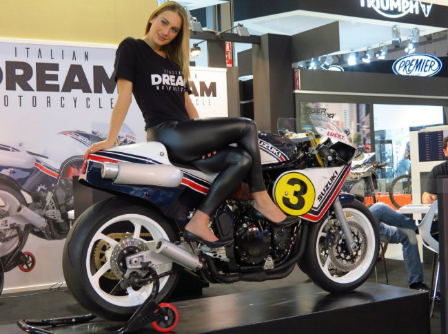 dan chan dai nong bong ben xe moi tai 2017 eicma hinh anh 17