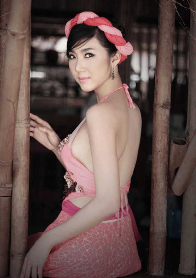 ao yem, ao dai gay tranh cai tren man anh viet hinh anh 12