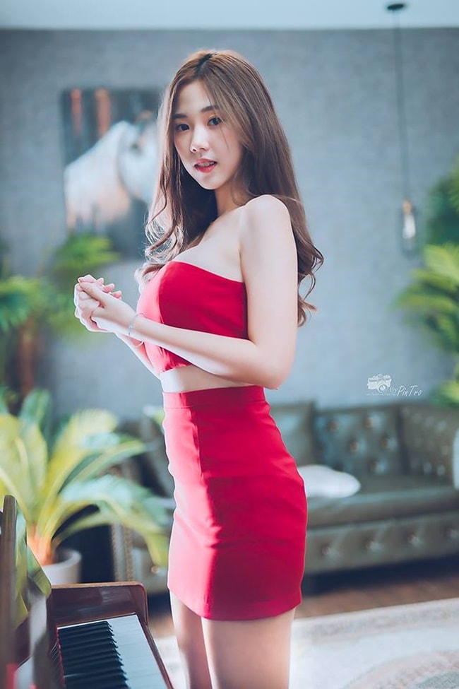 ngat ngay voi vay ao sexy mung nam moi cua con gai thai lan hinh anh 20