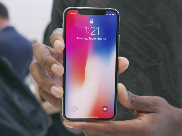 Thế hệ kế nhiệm iPhone X năm sau có gì mới?