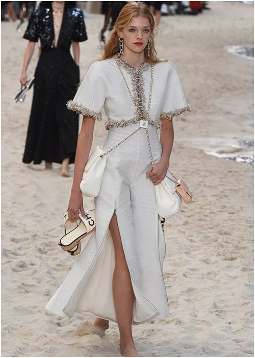 Keira Knightley mê mẩn những thiết kế váy của Chanel  VTVVN