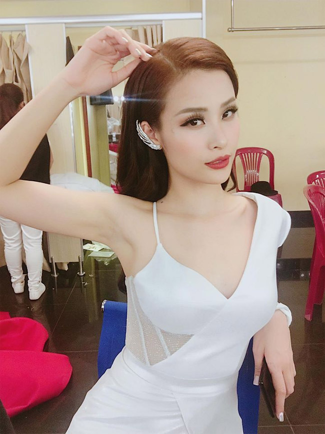 dong nhi tao bao tung anh khong noi y sau 8 nam yeu ong cao thang hinh anh 16