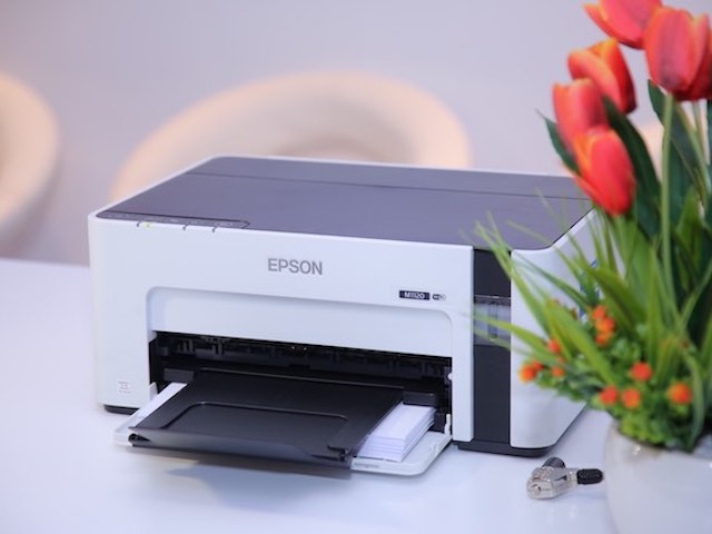 Epson ”nhá hàng” loạt máy in phun, máy chiếu và kính thực tế ảo độc đáo