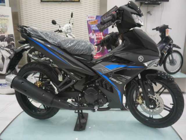 Ảnh thực tế 2019 Yamaha Exciter RC tại đại lý, giá từ 47 triệu đồng