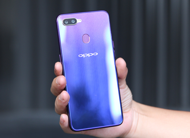 tren tay chiec oppo f9 tim doi mau sieu dep hinh anh 5