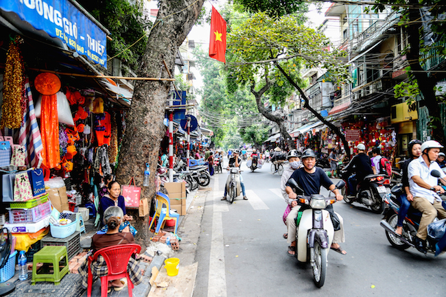 anh: do choi ma quy ban tran lan pho co ha noi truoc ngay halloween hinh anh 3