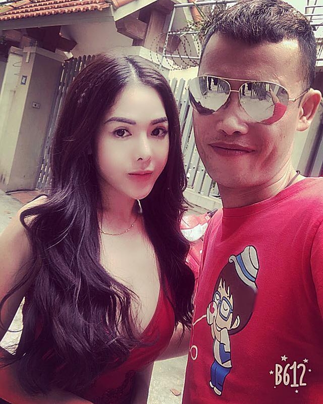 qua sexy, my nu tam suoi khien chien thang nhin trom bi ga gam hinh anh 10