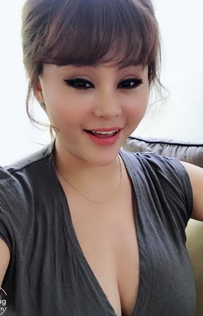 ve nong bong cua nu danh hai khien hoai linh doi cuoi sau 6 - 7 lan dao keo hinh anh 8