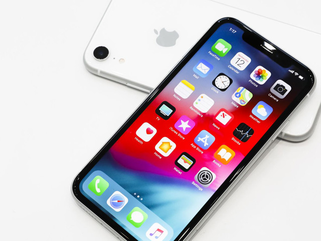 HOT: iPhone Xs, iPhone Xs Max và iPhone Xr chính hãng đã về Việt Nam