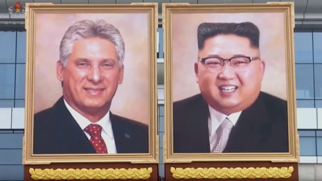 Bức chân dung của Kim Jong-un sẽ khiến bạn bất ngờ với nét vẽ tỉ mỉ, tài năng của nghệ sĩ. Nhìn vào bức ảnh, bạn sẽ nhận được nhiều cảm xúc đan xen. Đó là sự tò mò của một người đứng đầu một quốc gia, sự chú ý đến chi tiết, và đồng thời là sự lo lắng của những người dân, khi nhìn vào một nhân vật mà họ thường nhìn thấy trên các phương tiện thông tin đại chúng.