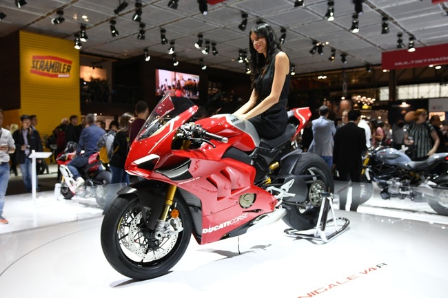 choang ngop 2019 ducati panigale v4r gia tien ty tai eicma 2018 hinh anh 15