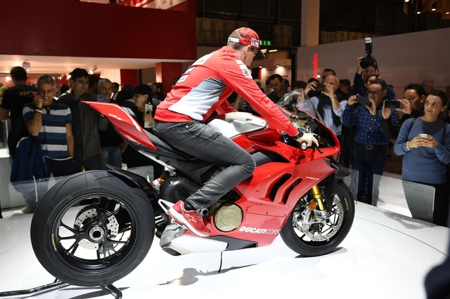 choang ngop 2019 ducati panigale v4r gia tien ty tai eicma 2018 hinh anh 17